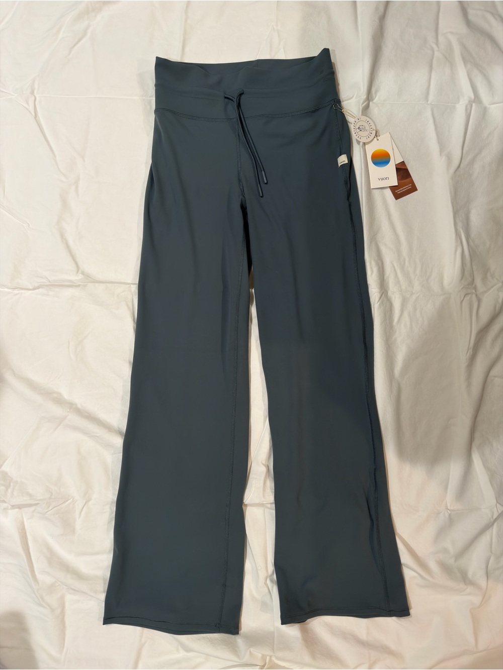 Women’s performance apparel pants size m